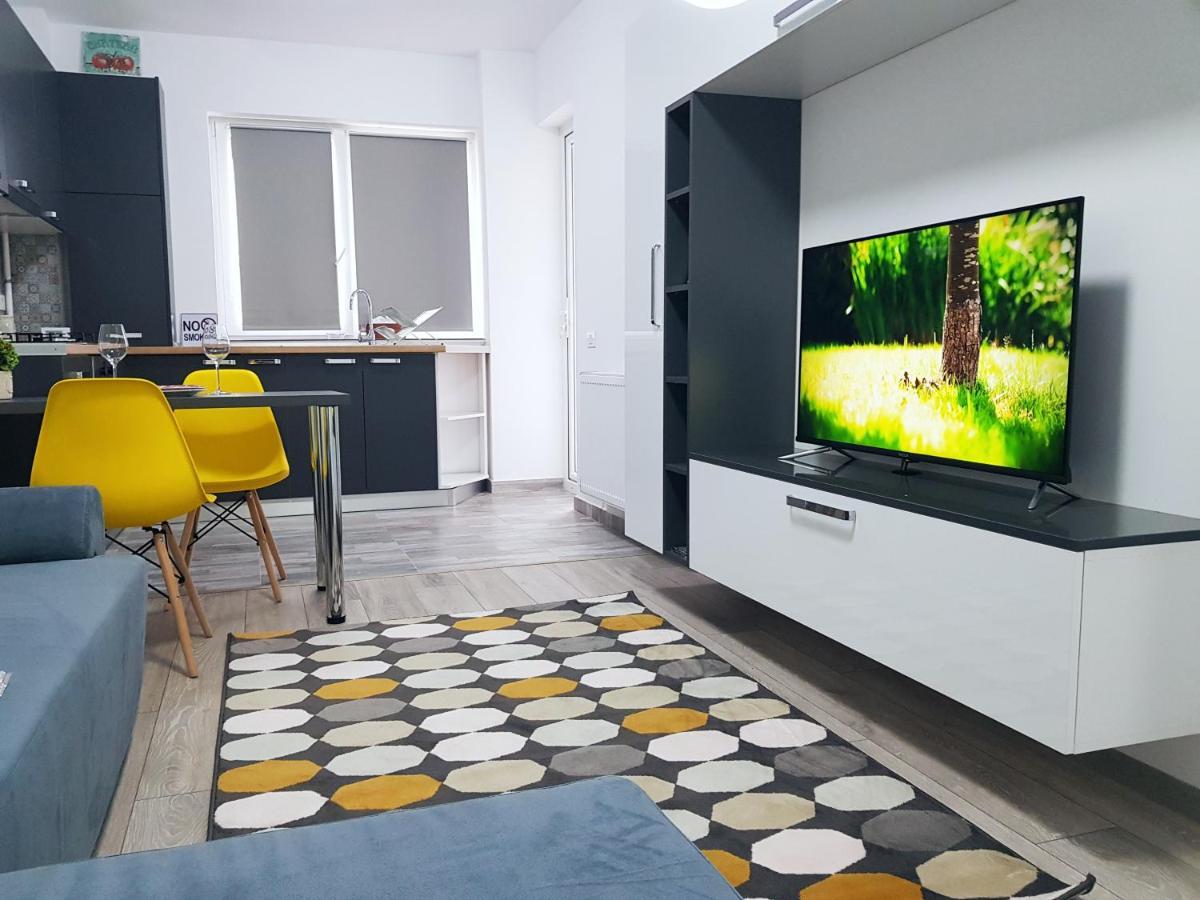 Yellow House Luxury Berceni