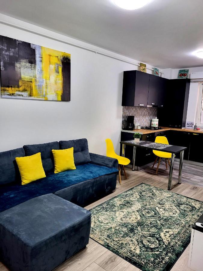 Yellow House Luxury Berceni Appartamento Bucarest